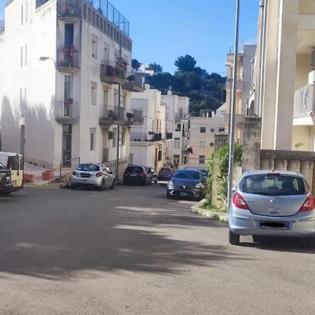 別荘 Casa Mirabilis 44 *