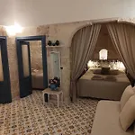 Casa Mirabilis 44 *