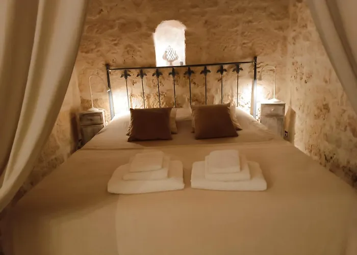 Casa Mirabilis 44
